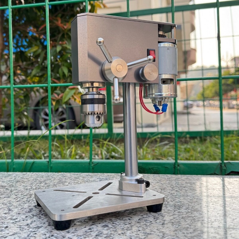 Drill Press - Furadeira de Bancada Mini de 1100W,